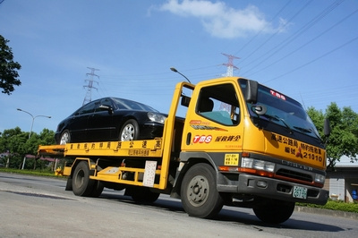 策勒云县道路救援